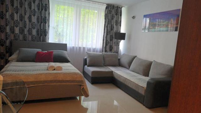 Cherry Apartament W Scislym Centrum Apartment Варшава Екстериор снимка