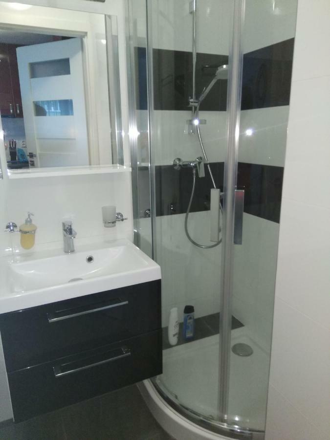 Cherry Apartament W Scislym Centrum Apartment Варшава Екстериор снимка